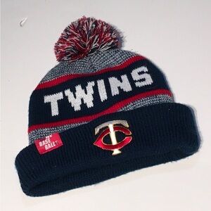 Twins Beanie blue - white - red - attached fluff ball on top - Caribou Coffee‎